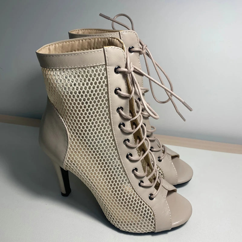 Botas Peep Toe Femininas em Tela e Salto Alto