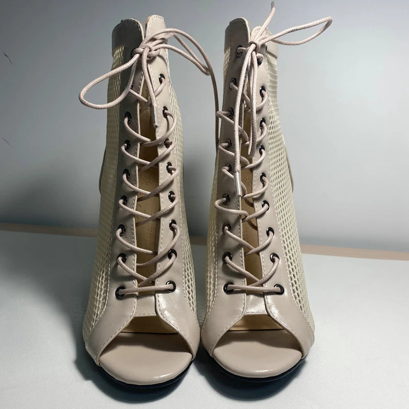 Botas Peep Toe Femininas em Tela e Salto Alto