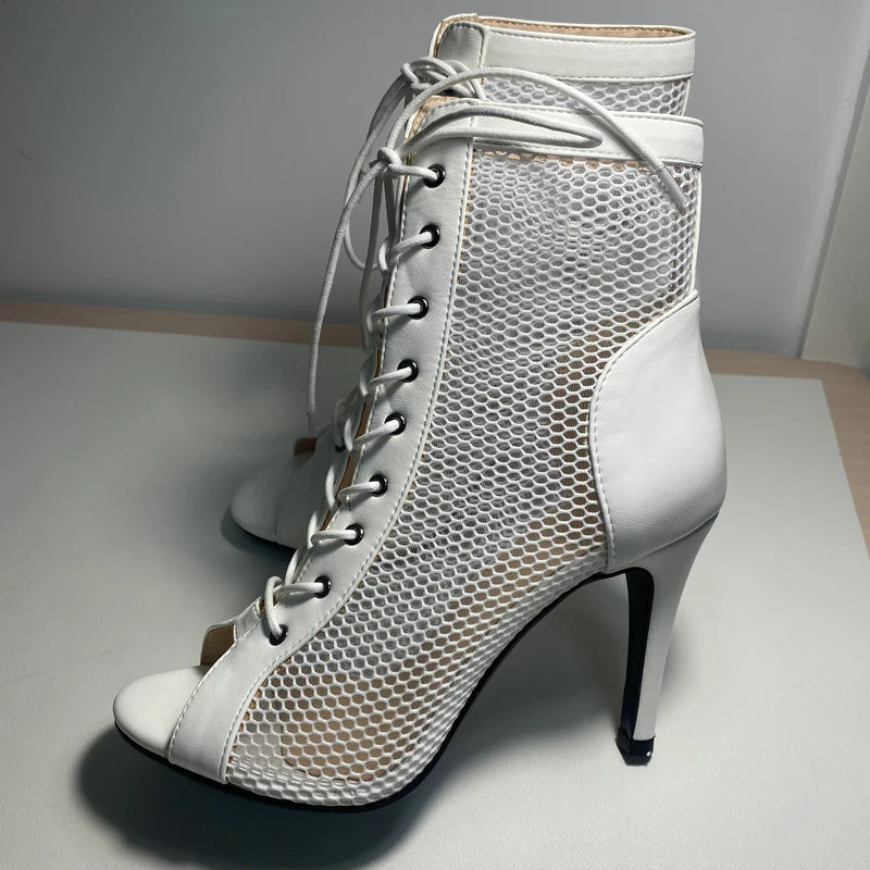 Botas Peep Toe Femininas em Tela e Salto Alto