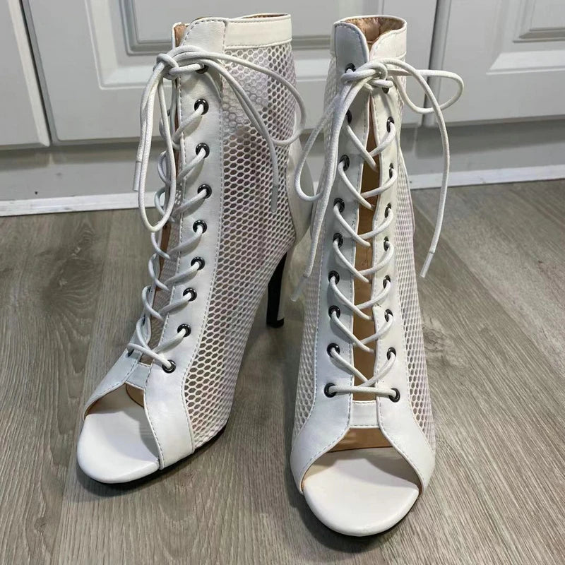 Botas Peep Toe Femininas em Tela e Salto Alto