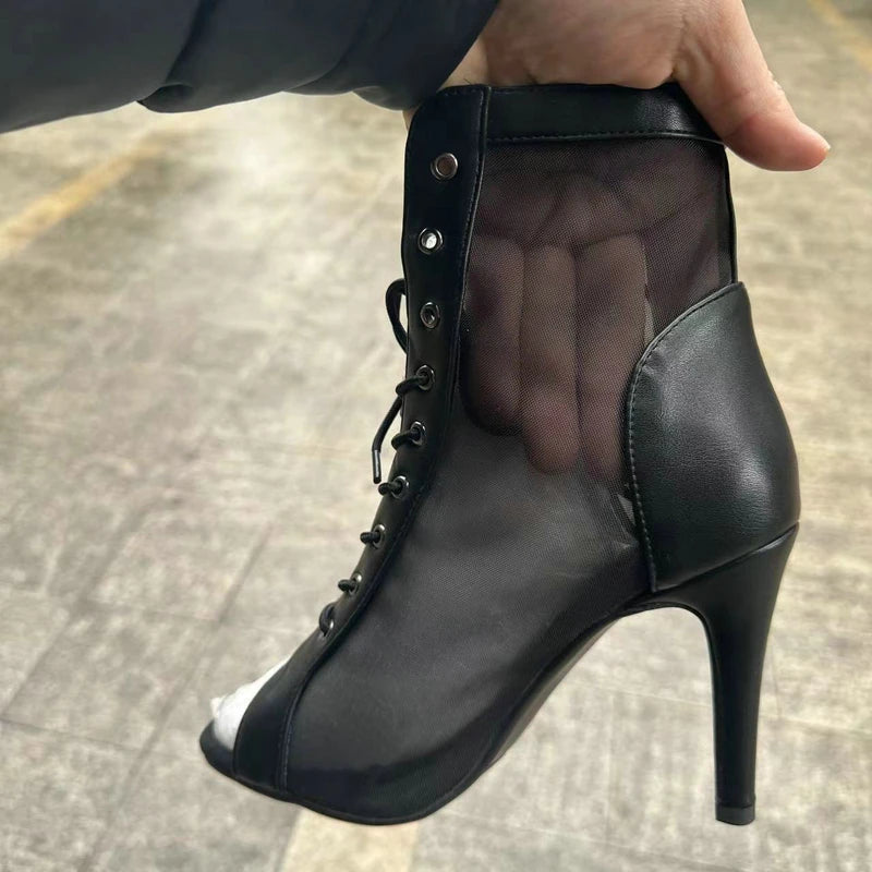 Botas Peep Toe Femininas em Tela e Salto Alto