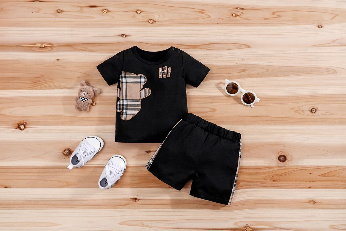 Conjunto IURNXB roupa infantil menino estampa divertida preto com aplique xadrez ursinho shorts e camiseta