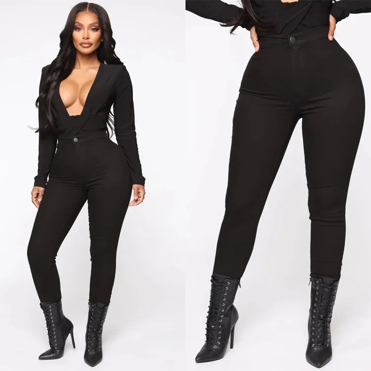 Calças femininas cintura alta em preto, ajustadas e elegantes, perfeitas para eventos noturnos
