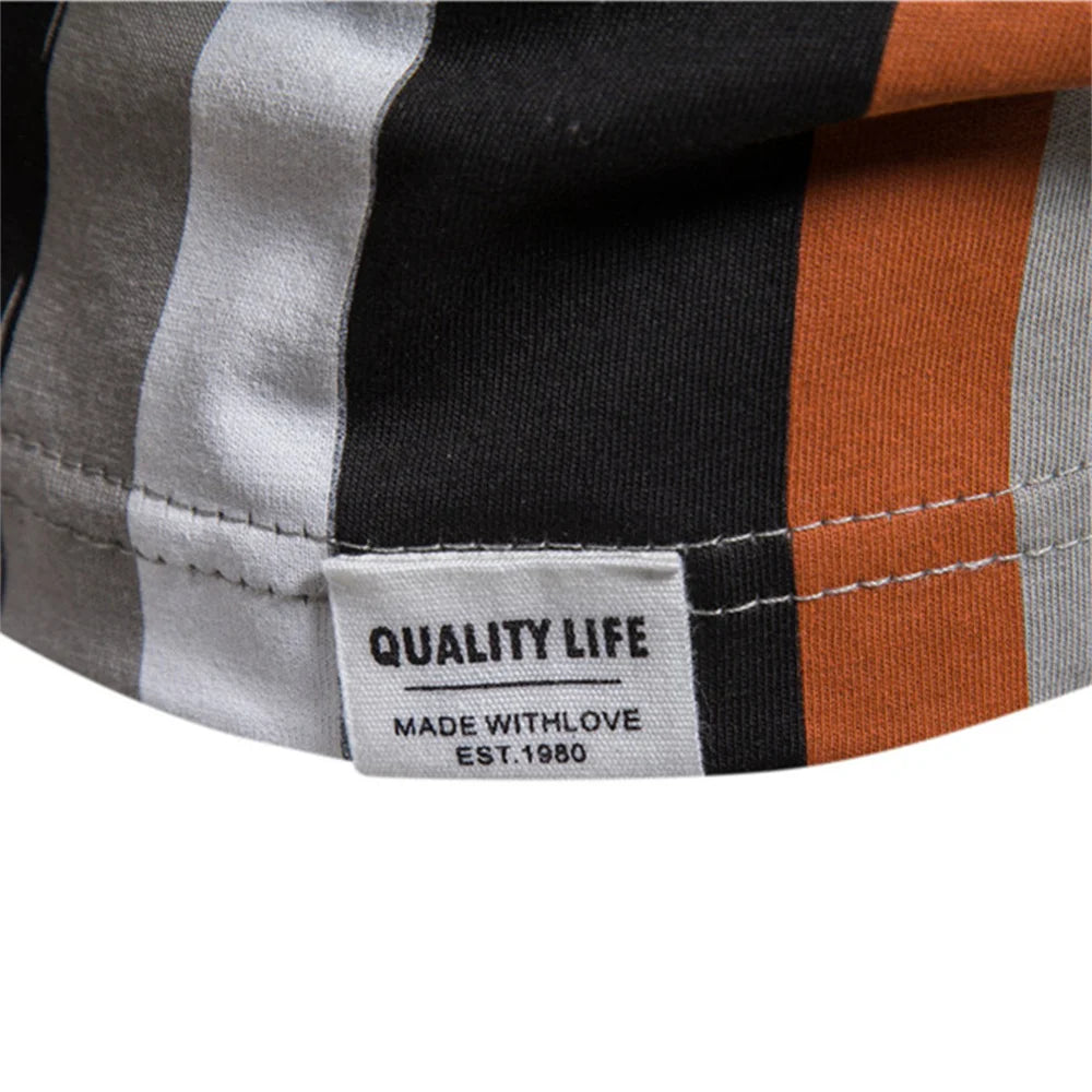 Camiseta masculina streetwear da AIOPESON com listras coloridas e etiqueta de qualidade