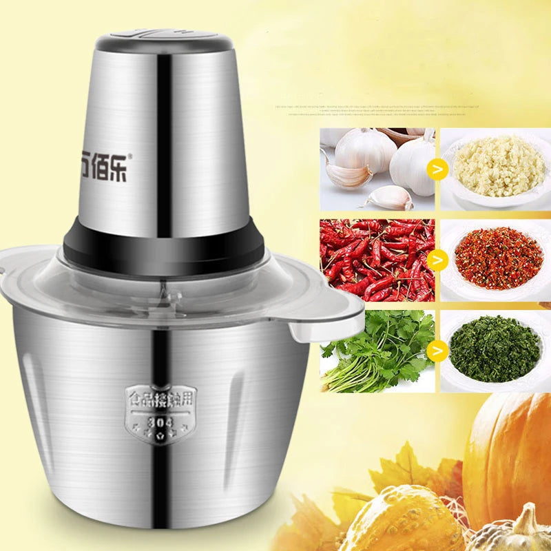 Processador de alimentos 110V em inox, ideal para triturar verduras e temperos rapidamente.