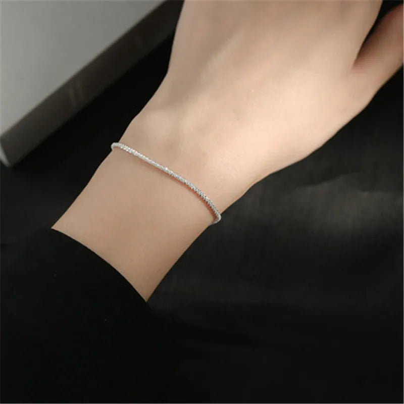 Colar feminino brilhante da LATS com design elegante para uso diário e ocasiões especiais