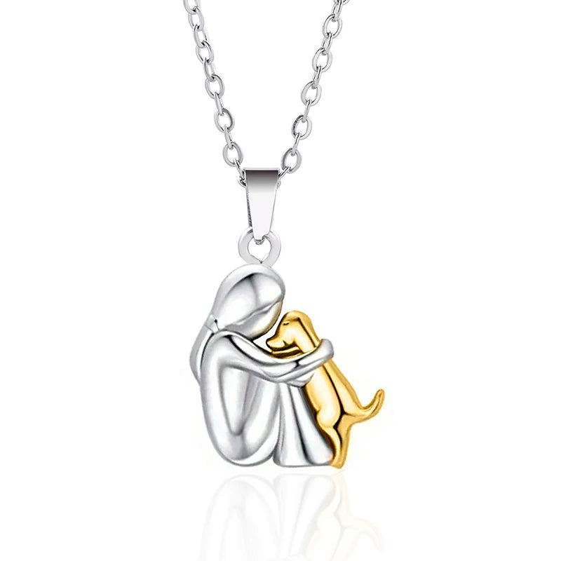 Colar feminino com pingente de cachorro em design delicado e moderno, ideal para amantes de animais