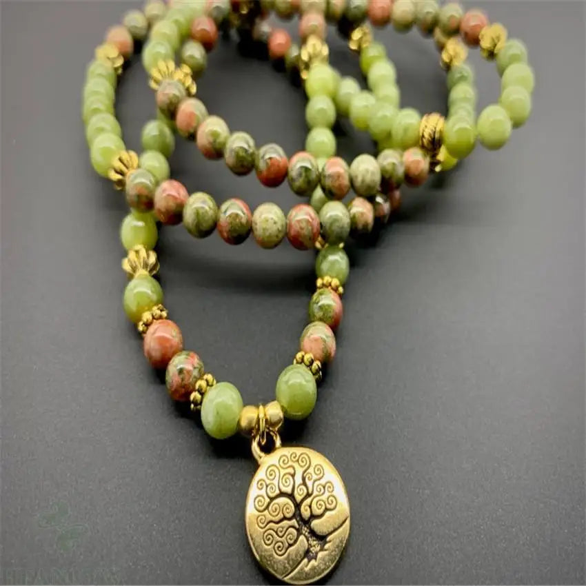 Colar japamala de jade com pingente de árvore da vida e contas coloridas de jade