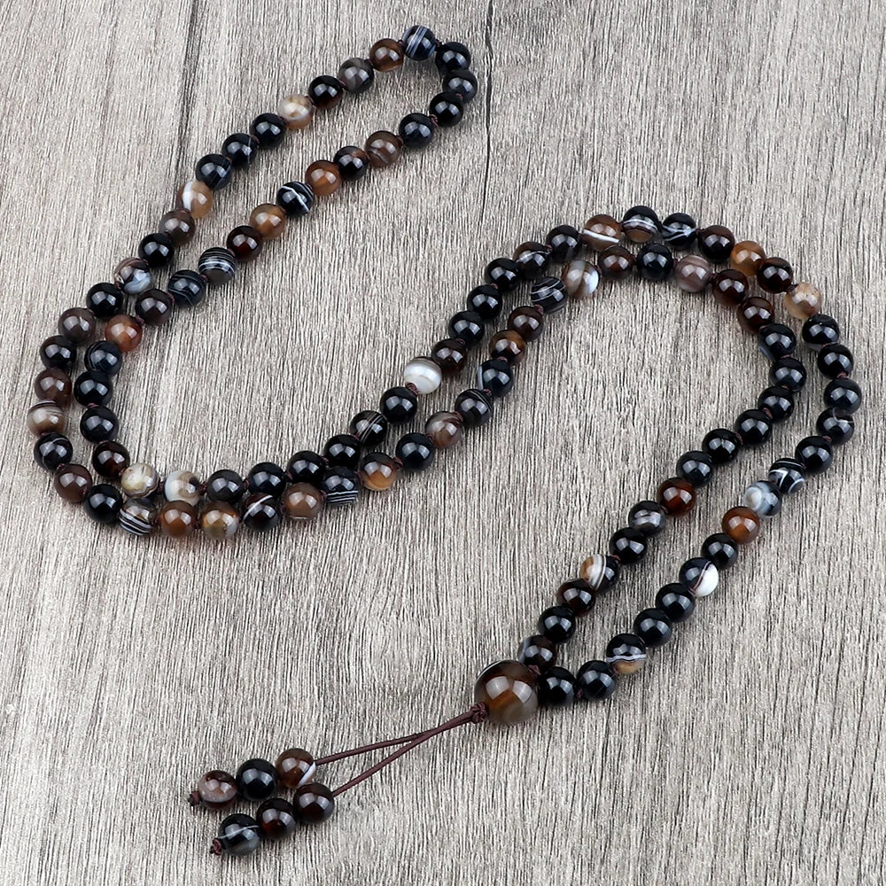 Colar multicolorido pedras naturais com design elegante e cristais variados para meditação e uso diário