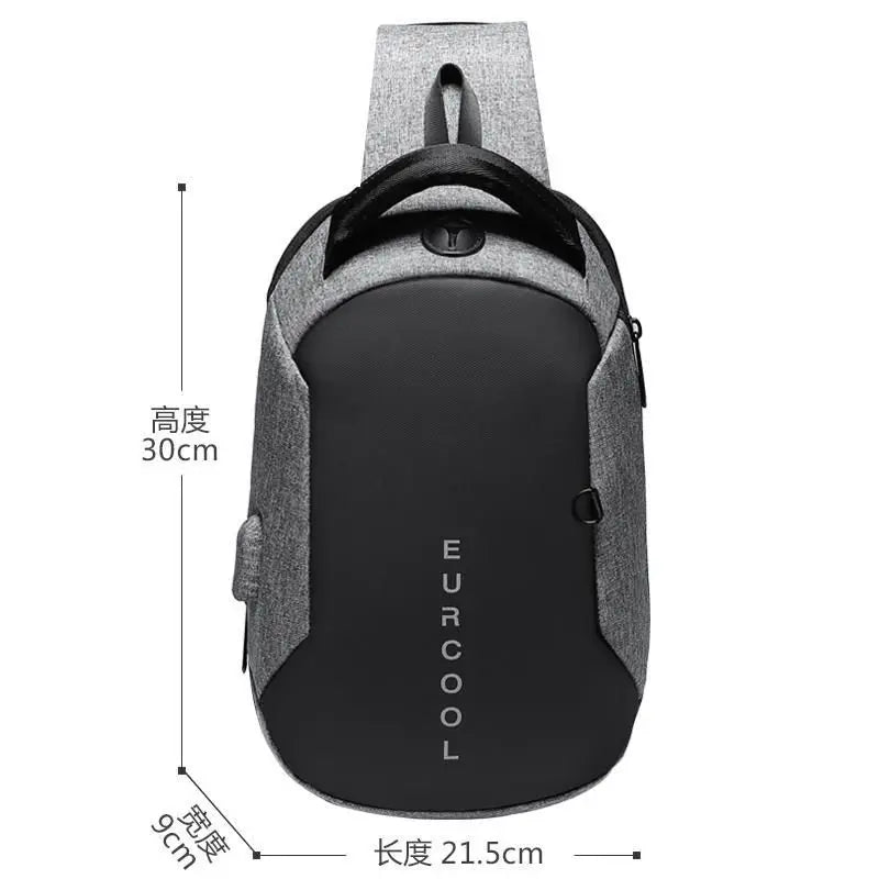 Bolsa masculina multifuncional OZUKO em cinza com design moderno e alça ergonômica
