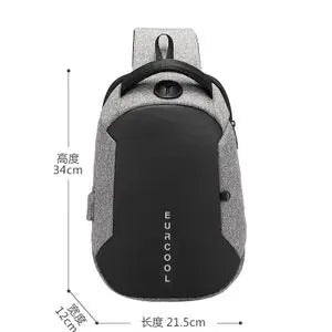 Bolsa masculina multifuncional OZUKO com design moderno e compartimentos organizados