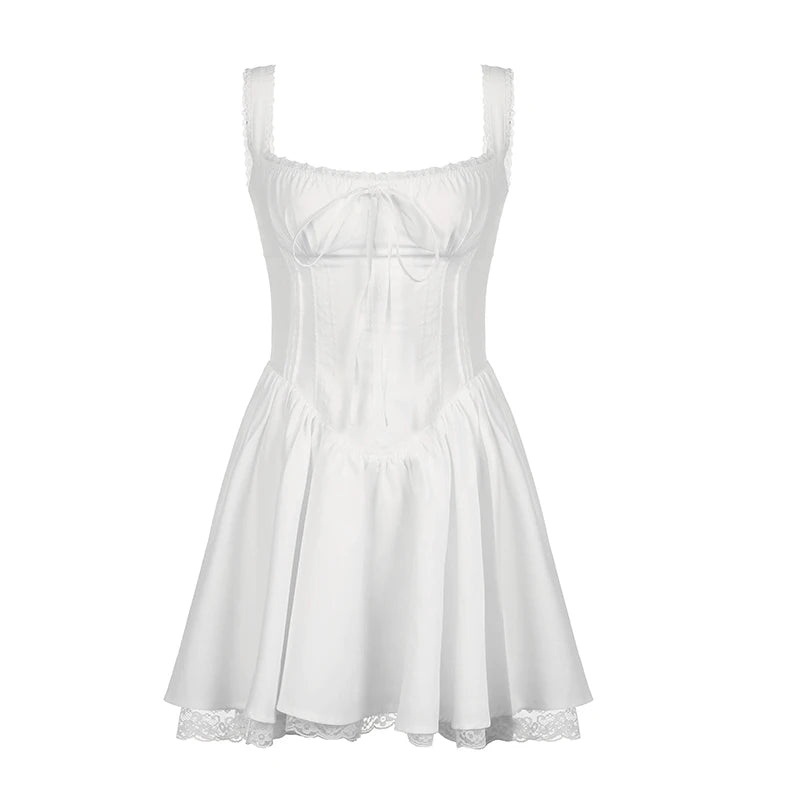 Vestido coquetel feminino da IAMHOTTY em branco com detalhe de renda e alças ajustáveis