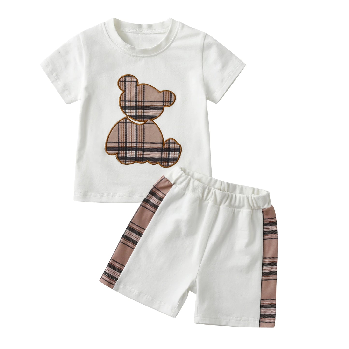 Conjunto camiseta manga curta e bermuda menino KUKITTY branco com ursinho xadrez marrom e lateral listrada