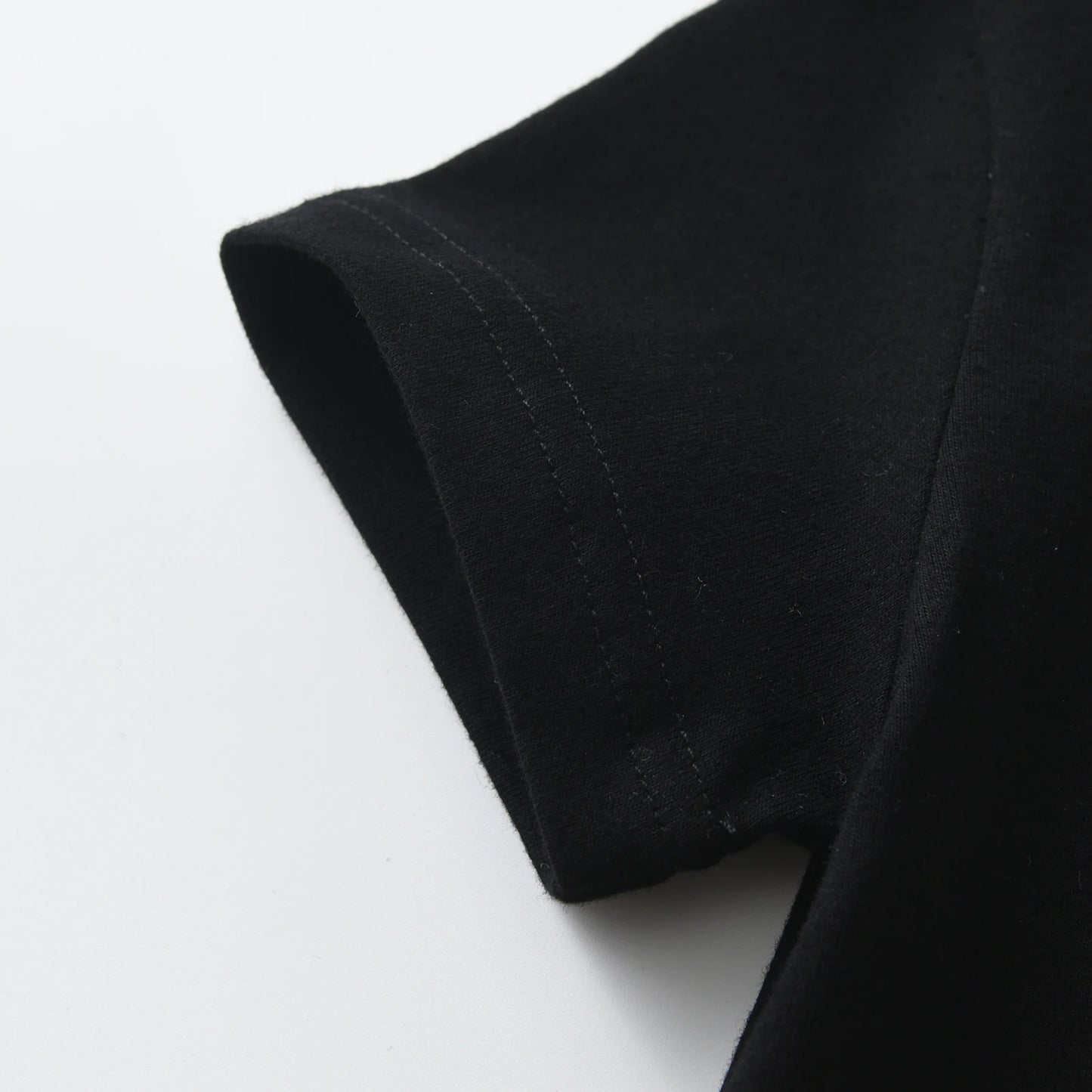 KUKITTY conjunto camiseta manga curta e bermuda menino detalhe da manga preta com costura e tecido macio