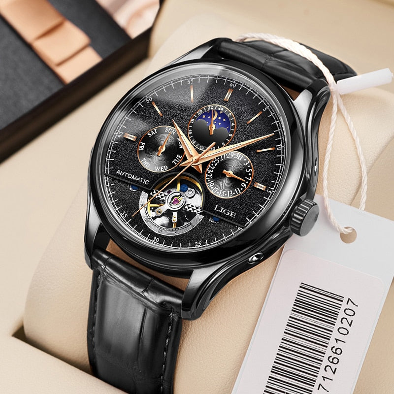 Relógio automático esportivo LIGE com mostrador preto e pulseira de couro para uso diário.