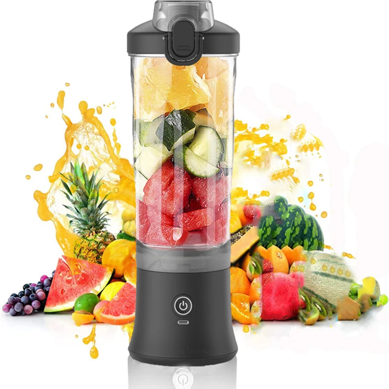 Liquidificador pessoal smoothie PLUZZ com frutas frescas para preparar bebidas saudáveis