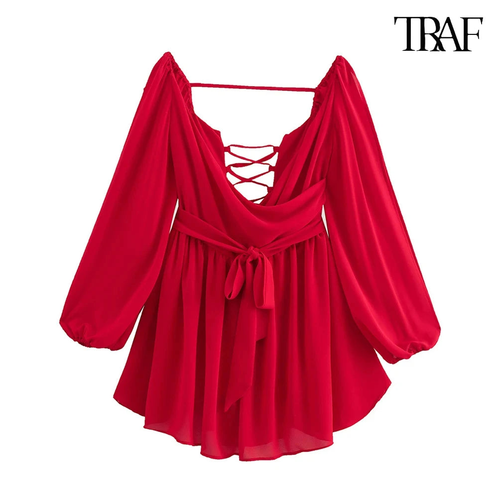 Mini vestido sexy elegante vermelho com detalhes em laço e mangas bufantes da marca Q B Aristocrático