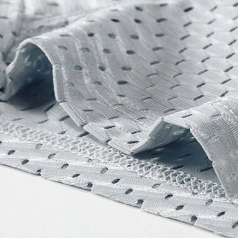 Detalhe de cuecas boxer masculinas em tecido respirável, moda masculina cuecas impressas