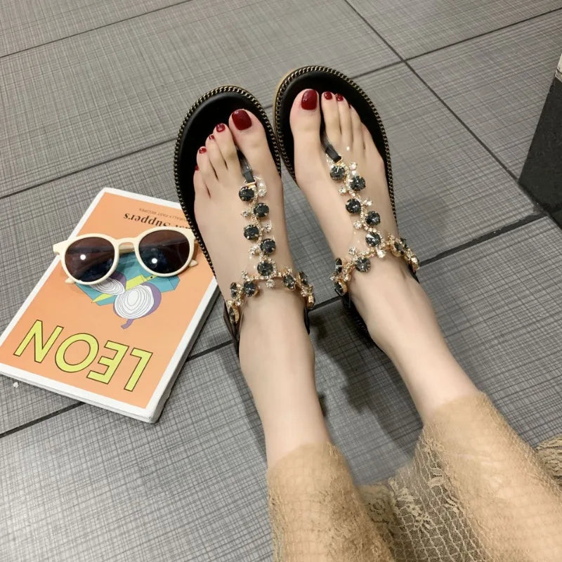 Sandálias elegantes strass da MAIERNISI com detalhes brilhantes para um visual sofisticado