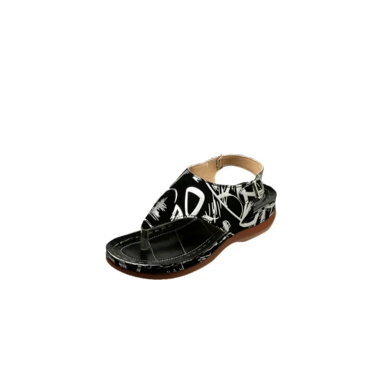 Sandálias femininas GRAN PLAN em preto com estampa de flores, ideais como sapatos casuais com flores.