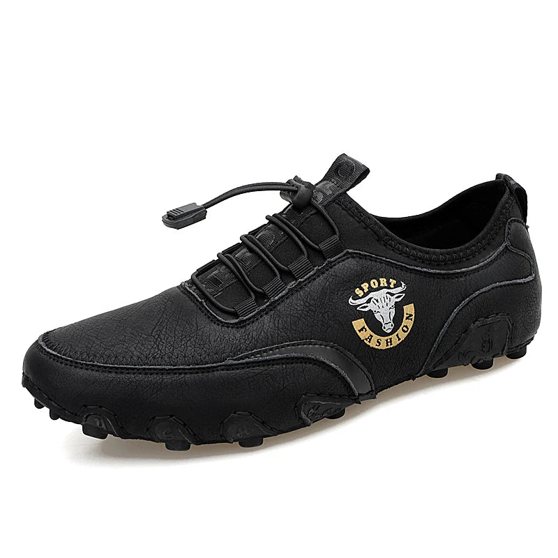 Sapatos casuais masculinos couro pretos com design esportivo e cadarços ajustáveis