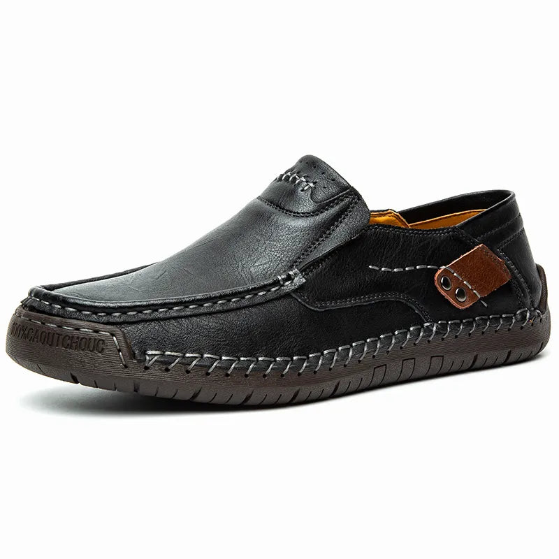 Sapatos masculinos de couro KJEDGB em preto com design confortável e solado antiderrapante
