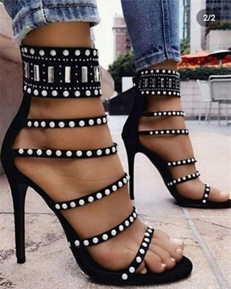 Sandálias feminina com detalhes em pérolas, estilo sapatos salto alto romanos, perfeitas para ocasiões especiais
