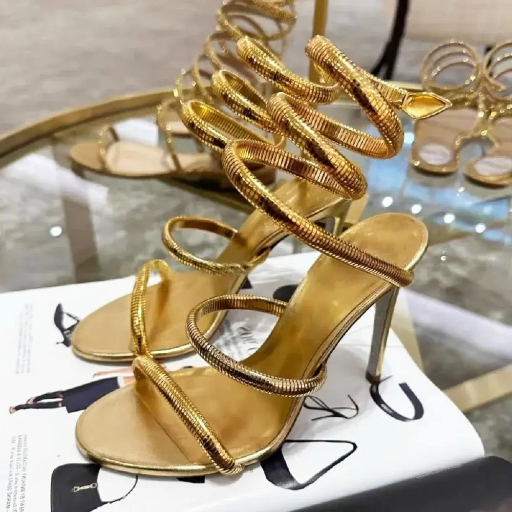 Sandálias femininas EILYKEN douradas com tiras torcidas, perfeitas como sapatos sexy femininos para eventos especiais