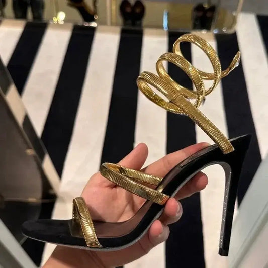 Sandália feminina EILYKEN de salto alto com detalhes em dourado, ideal como sapatos sexy femininos