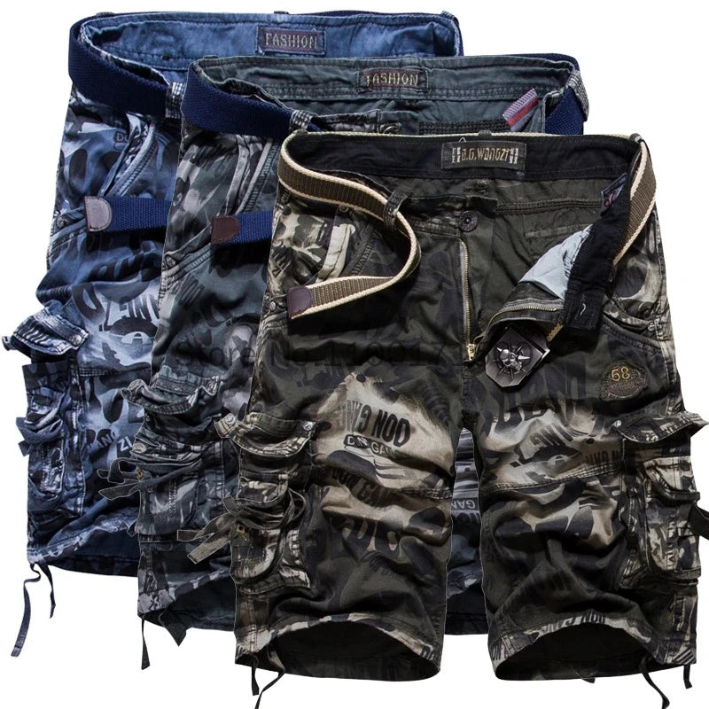 Shorts cargo masculino em três cores diferentes, com múltiplos bolsos e estampa camuflada