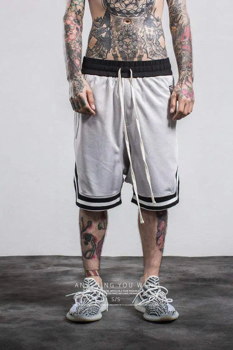 Shorts masculinos esportivos YIMIPHER em cinza com detalhes em preto e cordão ajustável para conforto