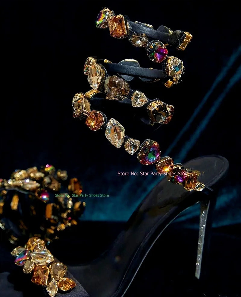 Sandálias femininas KDELY estilo stilettos espiral brilhante com detalhes em strass colorido