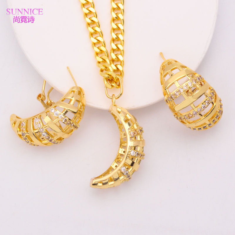 Conjunto de joias femininas SUNNICE com colar e brincos banhados a ouro e detalhes em strass brilhante