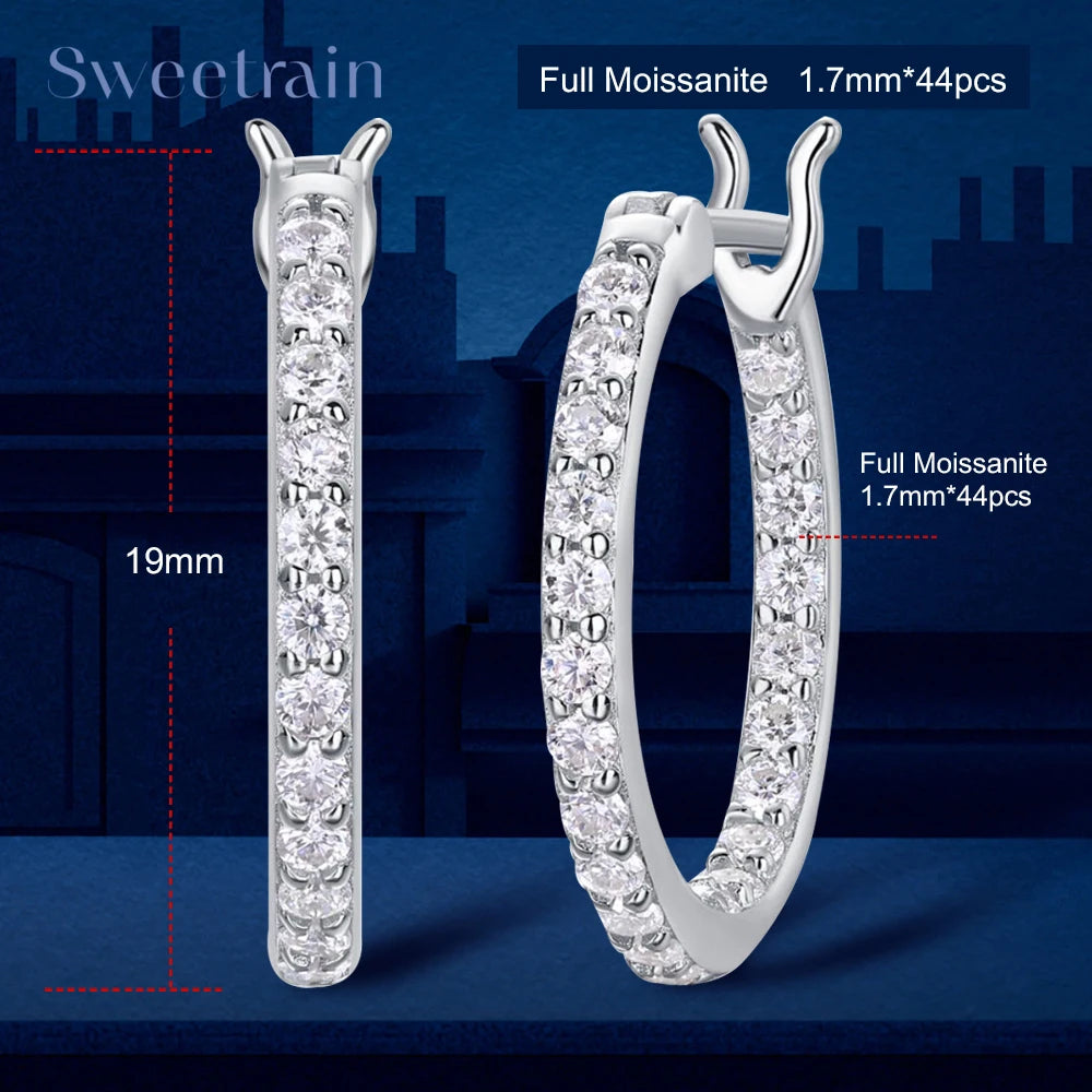 Brincos moissanite banhados a ouro com design elegante e 44 pedras de moissanite de 1,7mm cada.