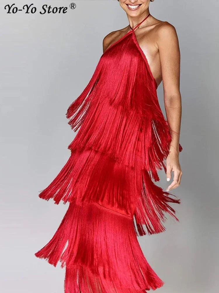 Vestido de franjas feminino festa na cor vermelha com design elegante para ocasiões especiais