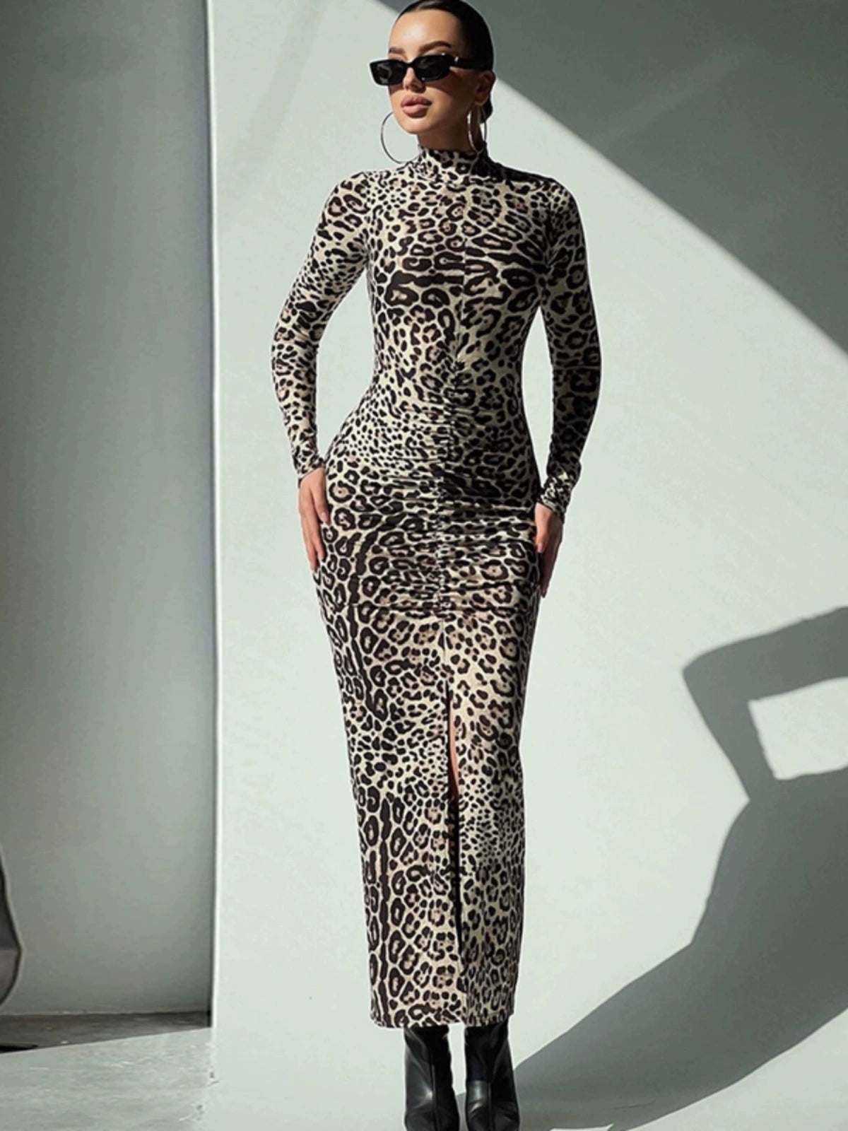 Vestido emagrecedor feminino de estampa de onça com manga longa e fenda elegante da CNGIRL