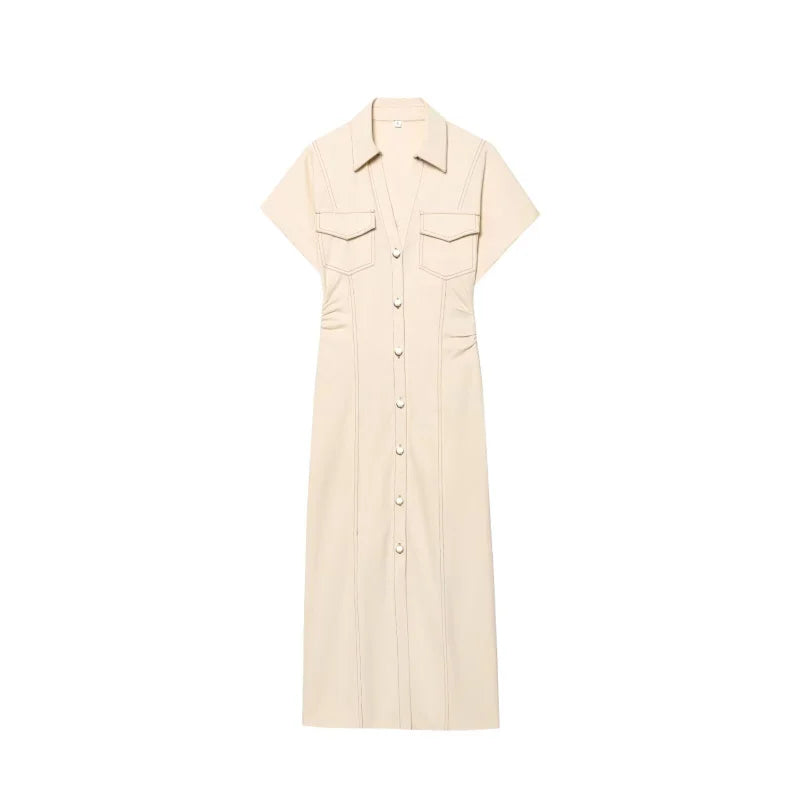 Vestido jeans midi feminino ETJ em tom bege com botões frontais e bolsos no busto