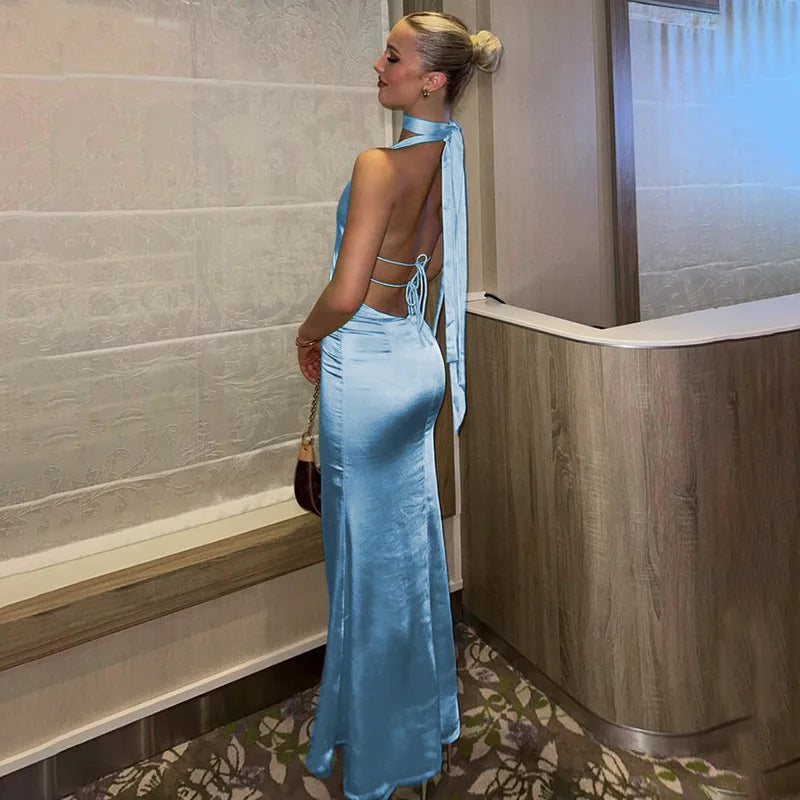Vestido longo feminino cetim azul com detalhe nas costas e laço para um look elegante