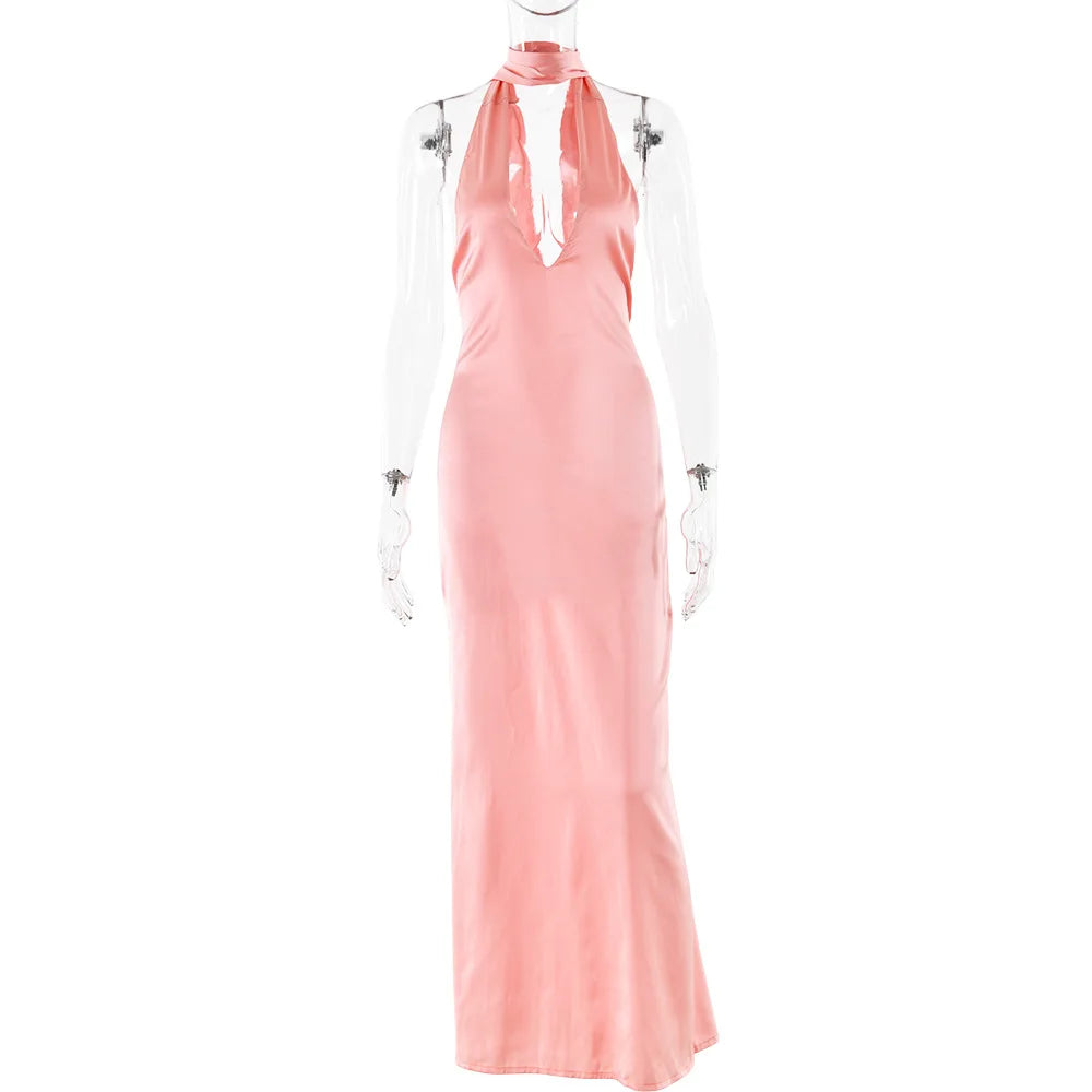 Vestido longo feminino cetim em tom rosa com decote profundo e amarração no pescoço