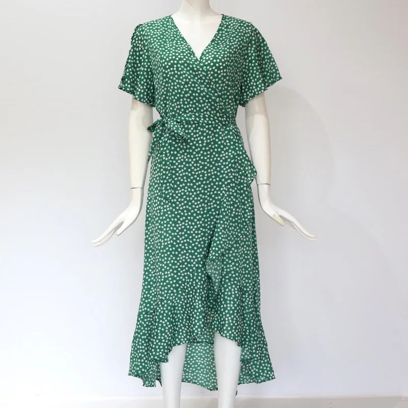 Vestido maxi floral feminino da DOZW em verde com estampas brancas e mangas curtas