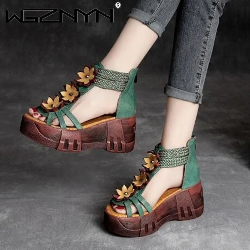 Sandálias femininas WGZNYN gladiadoras plataforma com flores decorativas e solado robusto