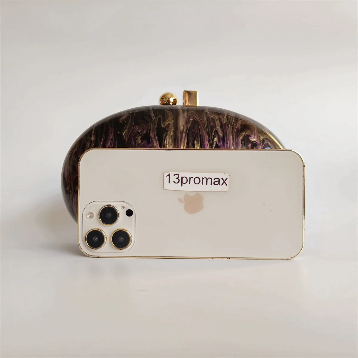 Mini bolsa de luxo WOWFUR com design elegante e sofisticado, ideal para ocasiões especiais