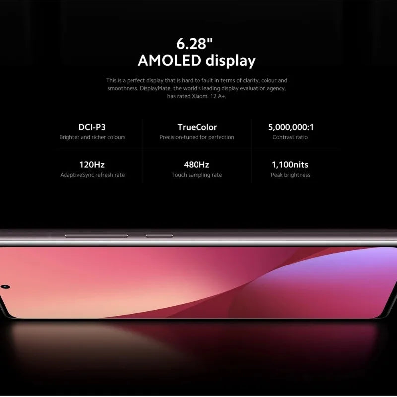 Smartphone Xiaomi Mi 12 com tela AMOLED de 6.28 polegadas e taxa de atualização de 120Hz