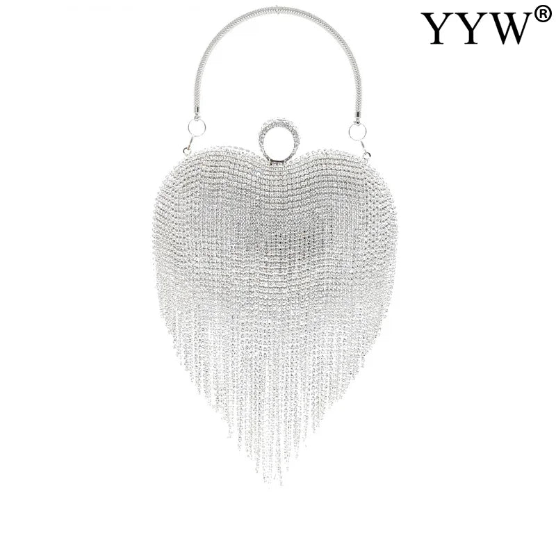 Bolsa de noite feminina em formato de coração com detalhe em strass e alça metálica