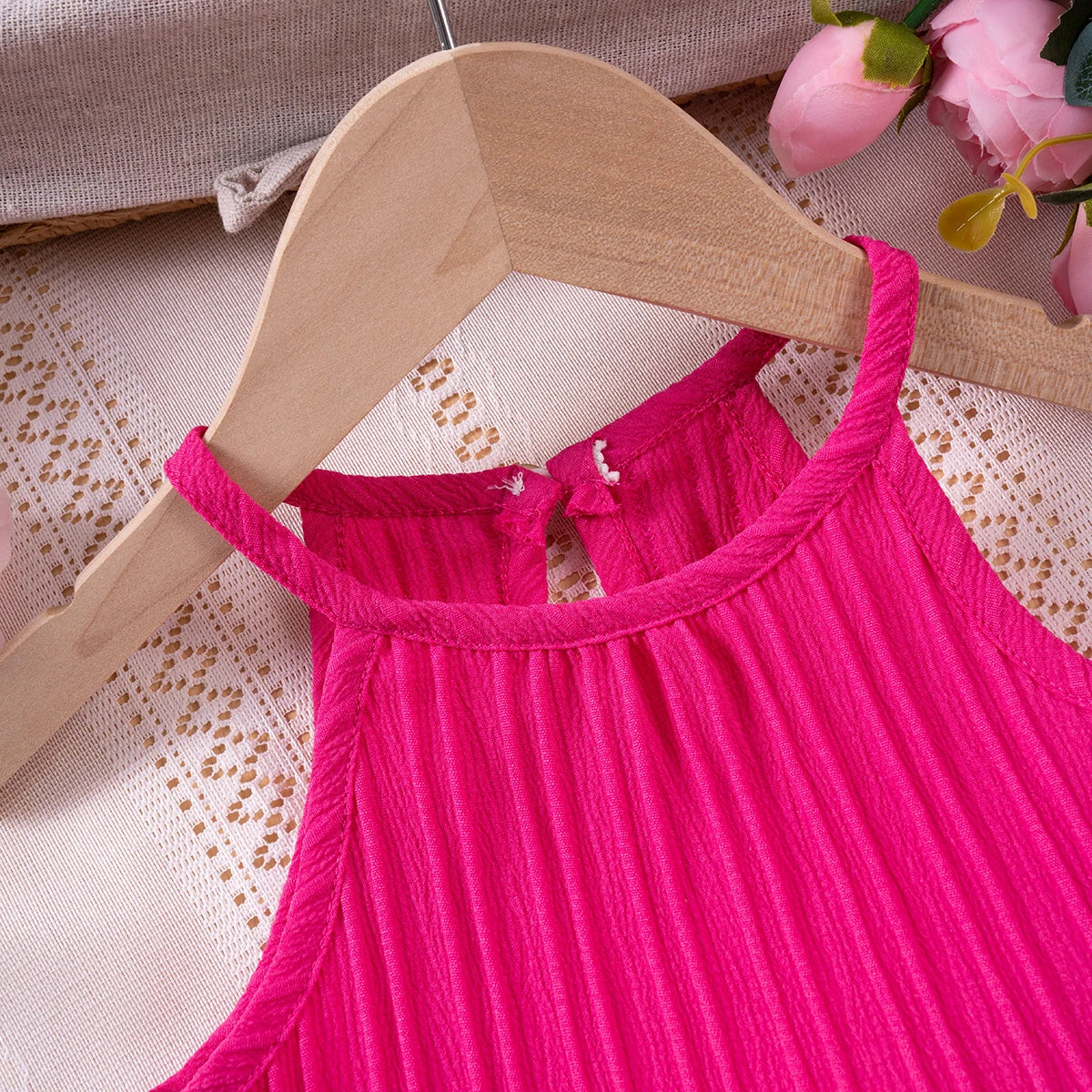 Conjunto infantil de menina, moda de verão, sem mangas com babados, regata e shorts cor sólida, duas peças