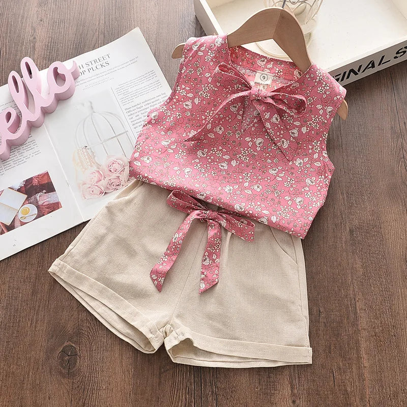 Conjunto de 2 peças de bebê menina, sem mangas, colete e shorts