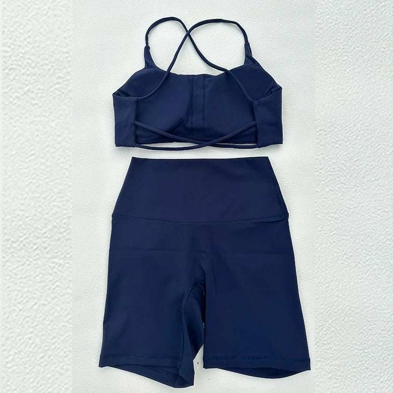Conjunto feminino de yoga, ternos esportivos de fitness, shorts e tops, sem costura