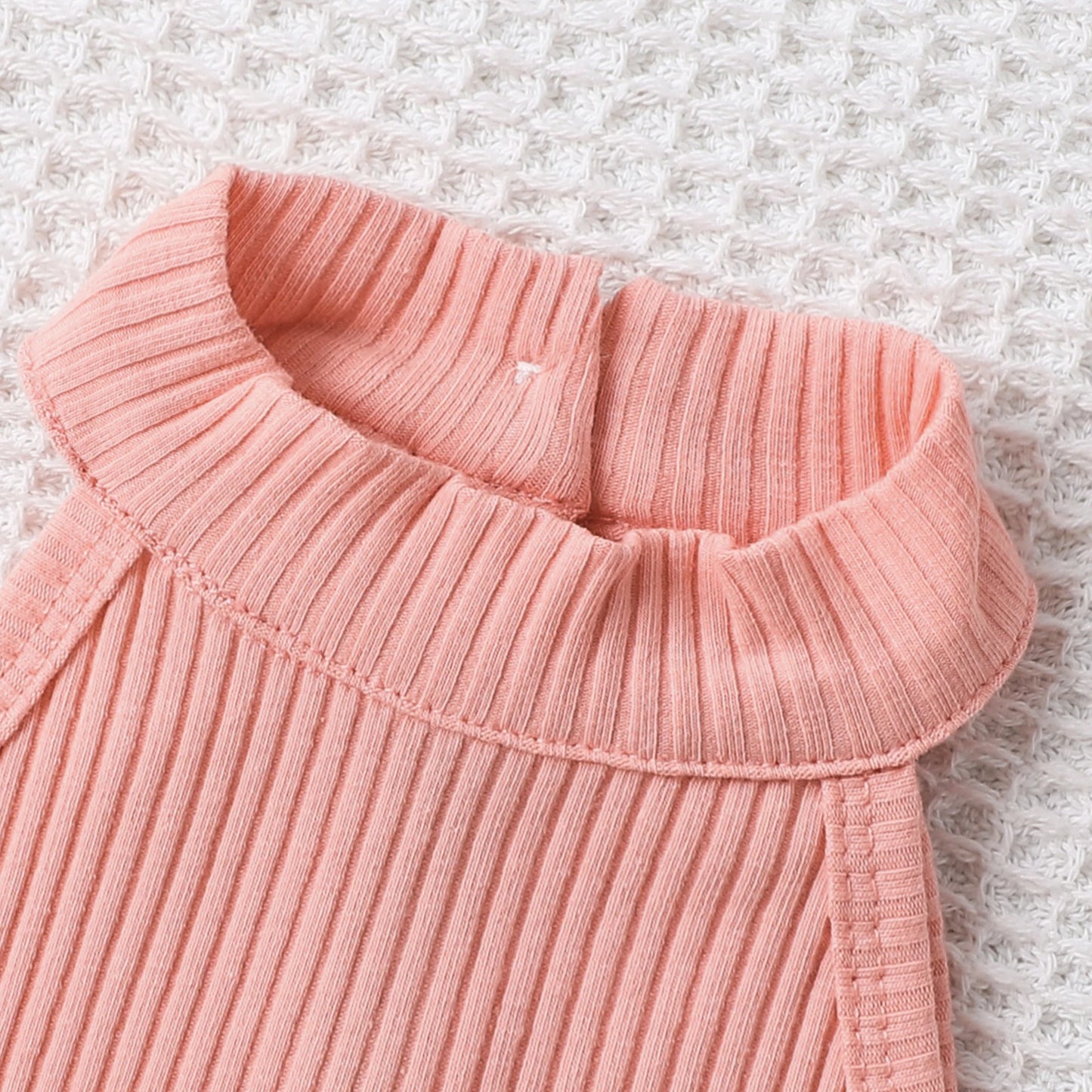 Conjunto infantil Estilo para meninas 1-4 anos de idade, 3 peças, confortável, doce pit strip colete + shorts com padrão impresso