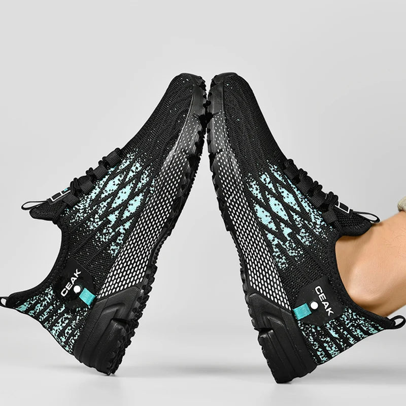 Tênis casual esportivo masculino moderno da HKFI com design em preto e detalhes em azul