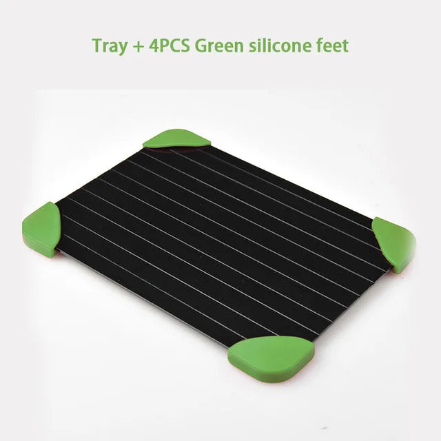 Bandeja de descongelamento rápido com pés de silicone verdes, ideal para como descongelar carne rapidamente
